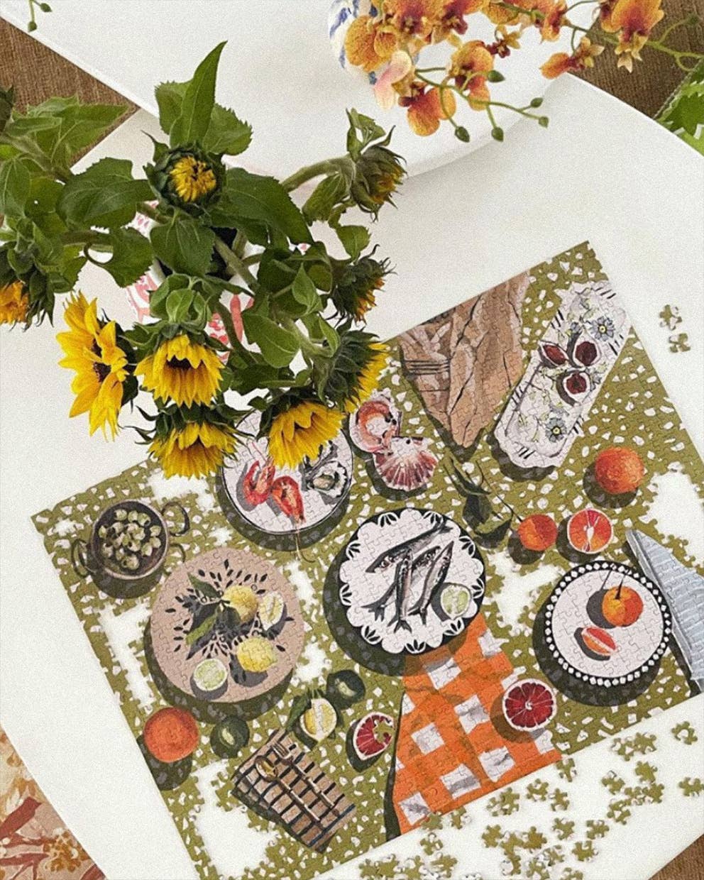 1000 Piece Jigsaw Puzzle - Table By The Sea - Artist Designed