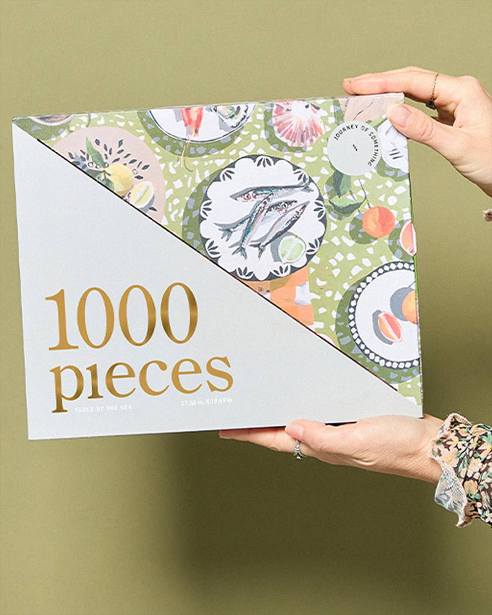 1000 Piece Jigsaw Puzzle - Table By The Sea - Artist Designed