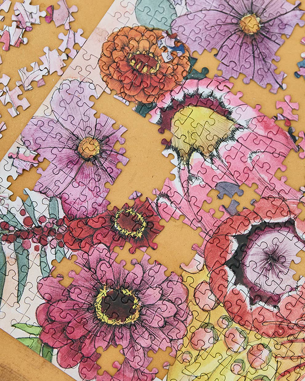 1000 Piece Jigsaw Puzzle - Jade - Artist Designed