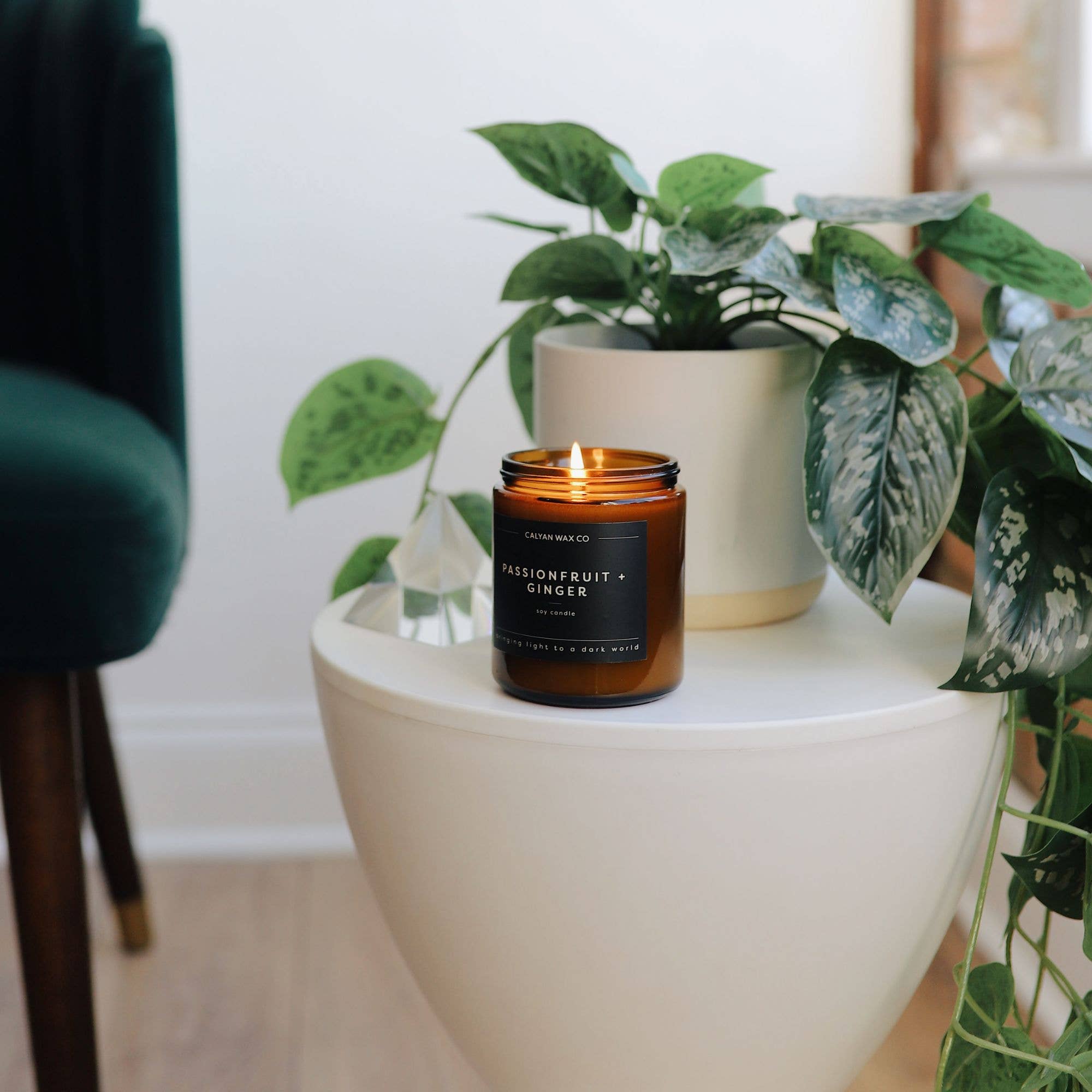 Passionfruit + Ginger - Amber Jar Soy Candle