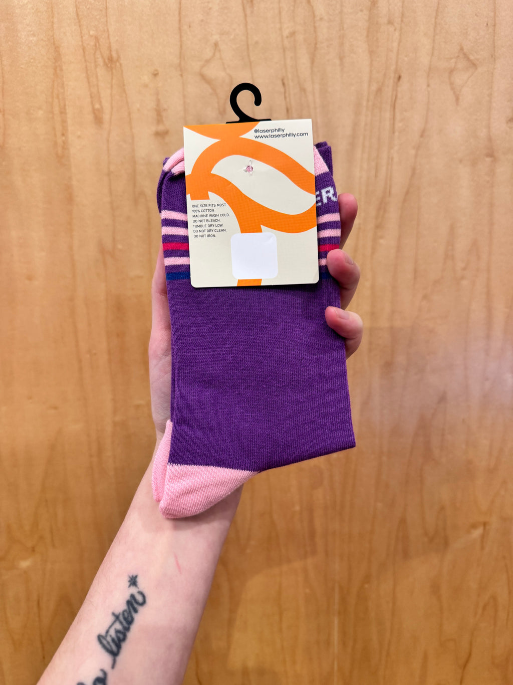 Laser Philly 'Live Laugh Lesbian' Socks