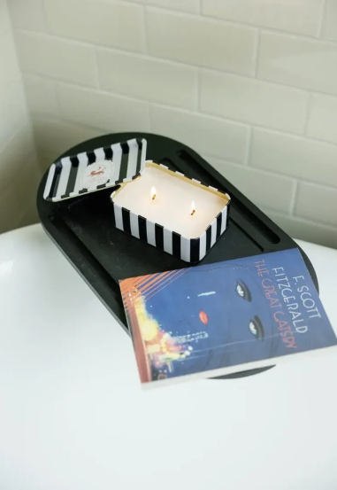 Black Cedar & Fig Tin Candle