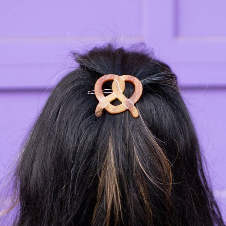 Pretzel Barrette