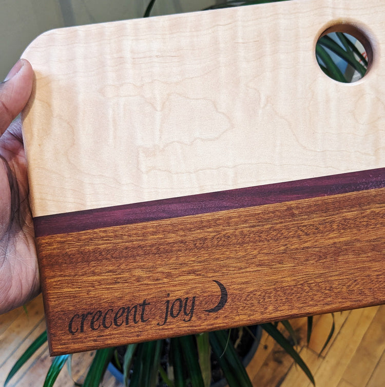 Engraved cutting board