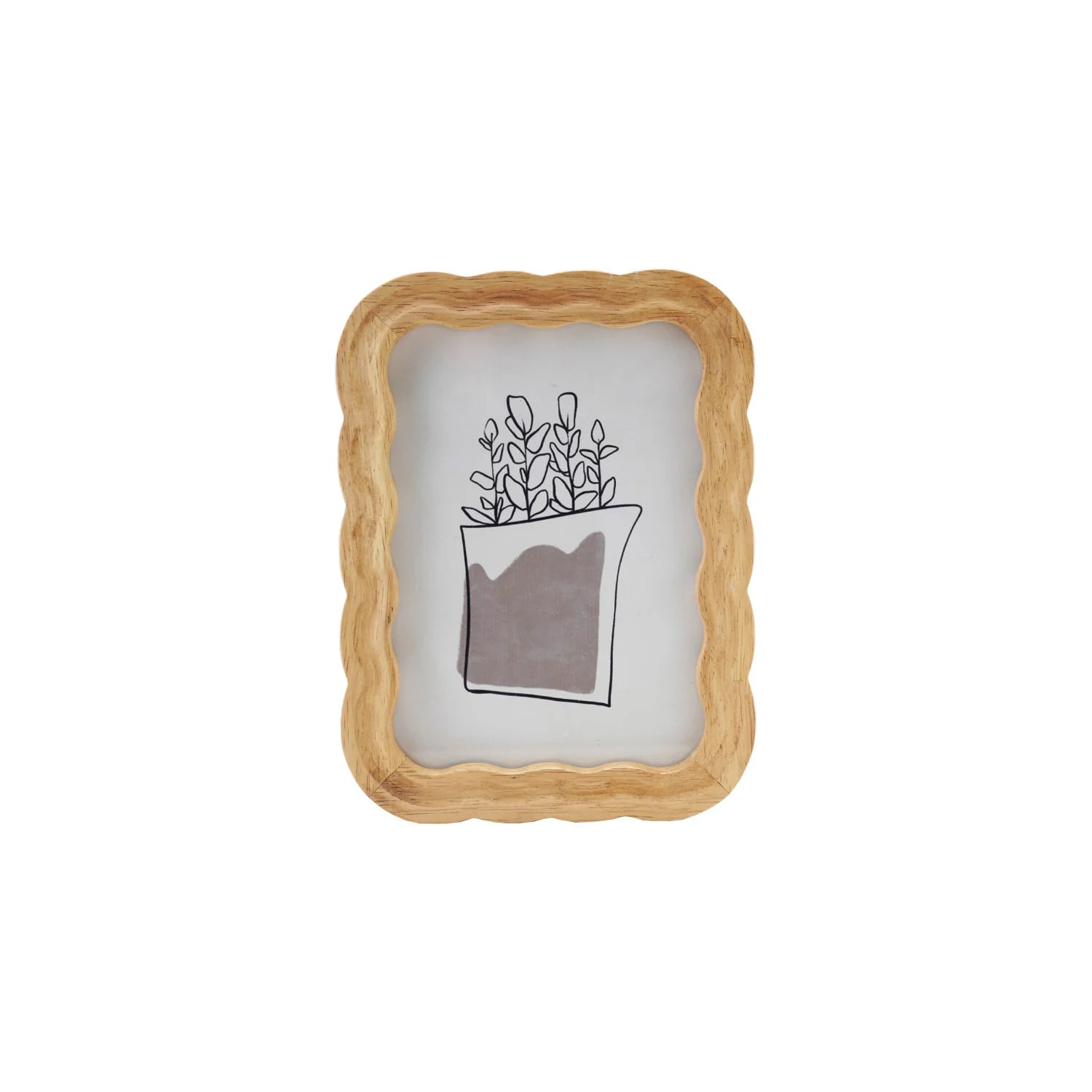 Rubberwood Scalloped Photo Frame